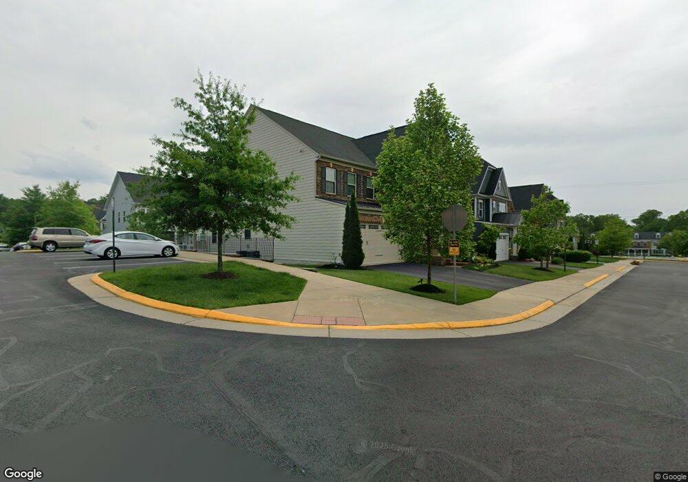 11465 Pineleaf Ct, Fairfax, VA 22030 - photo 1