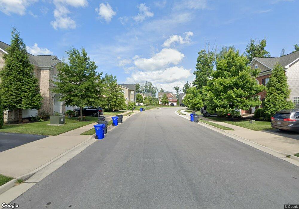 5310 Banff Springs Place, Chantilly, VA 20152 - photo 1