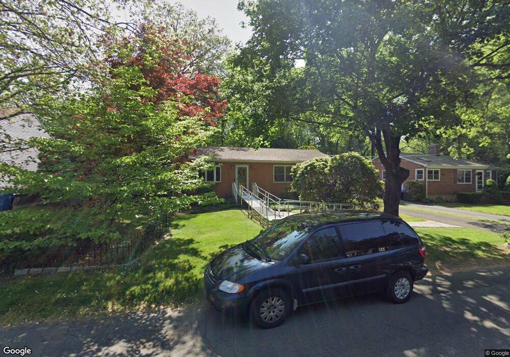 45 Robinwood Rd, Trumbull, CT 06611 - photo 1