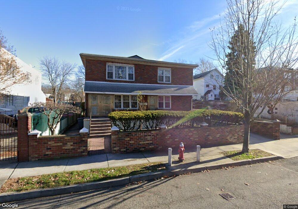 96 Jackie Robinson Pkwy, Brooklyn, NY 11207 - photo 1