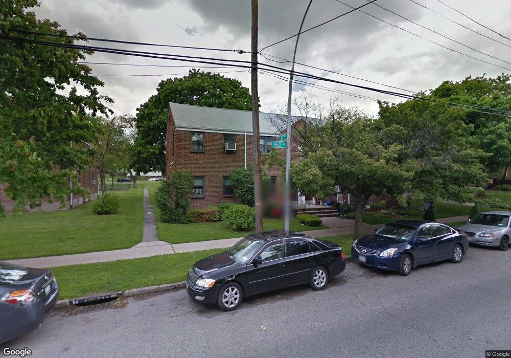 17-23 160th St unit upper, Whitestone, NY 11357 - photo 1