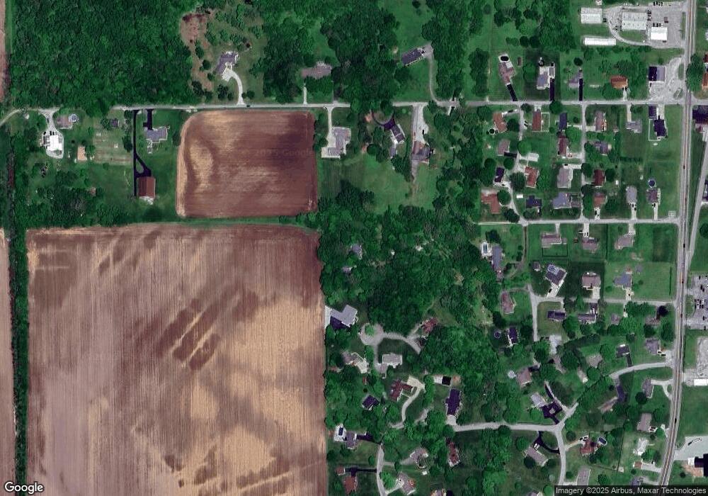 223 W Kings Hwy, Rushville, IN 46173 - photo 1