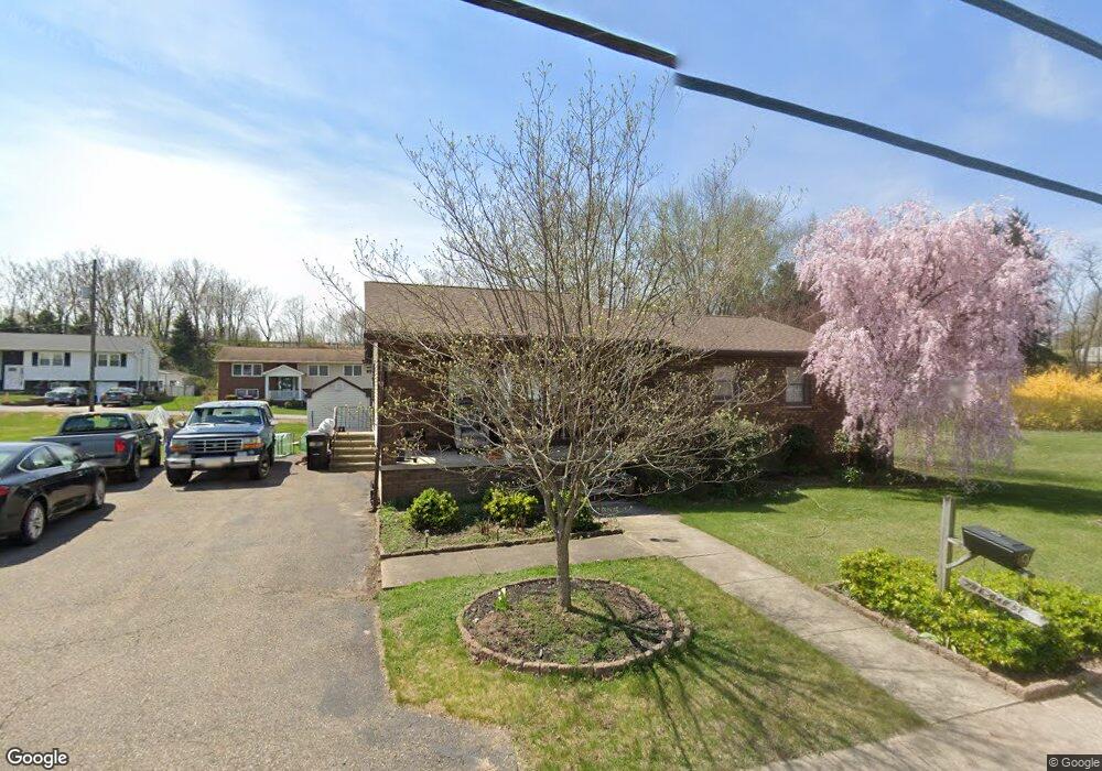 29 E Oak St, Pittston Township, PA 18640 - photo 1