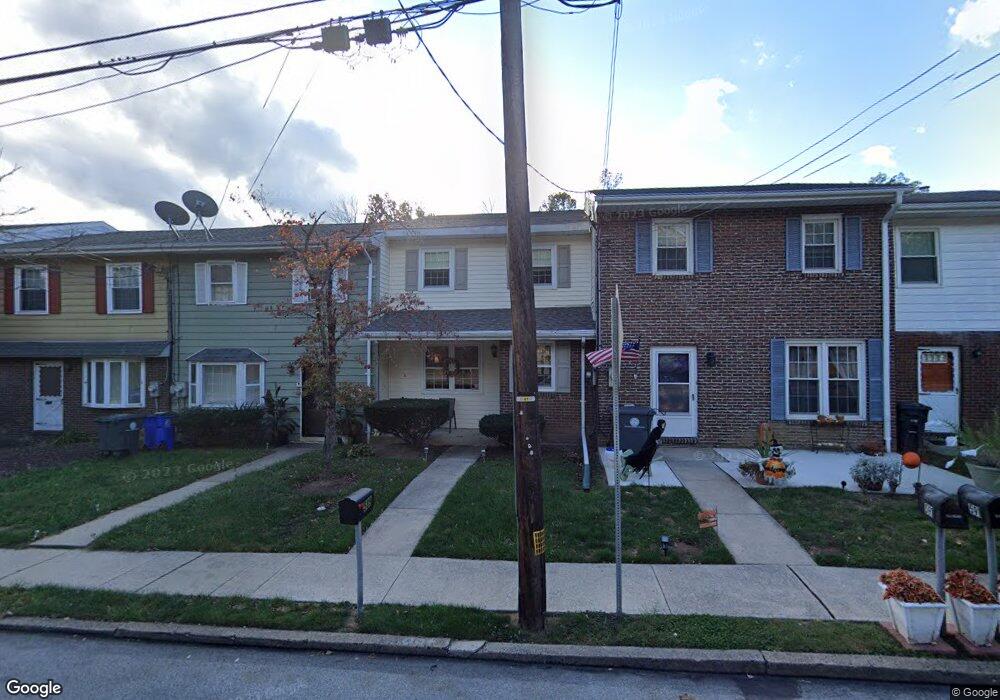 589 Manatawny St, Pottstown, PA 19464 - photo 1