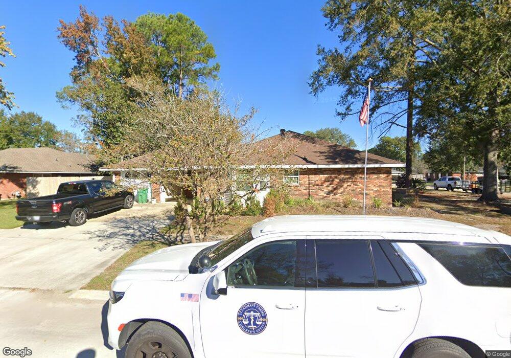 907 Patriot Dr, Slidell, LA 70458 - photo 1