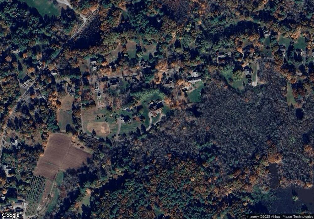 14 Everett St, Sherborn, MA 01770 - photo 1