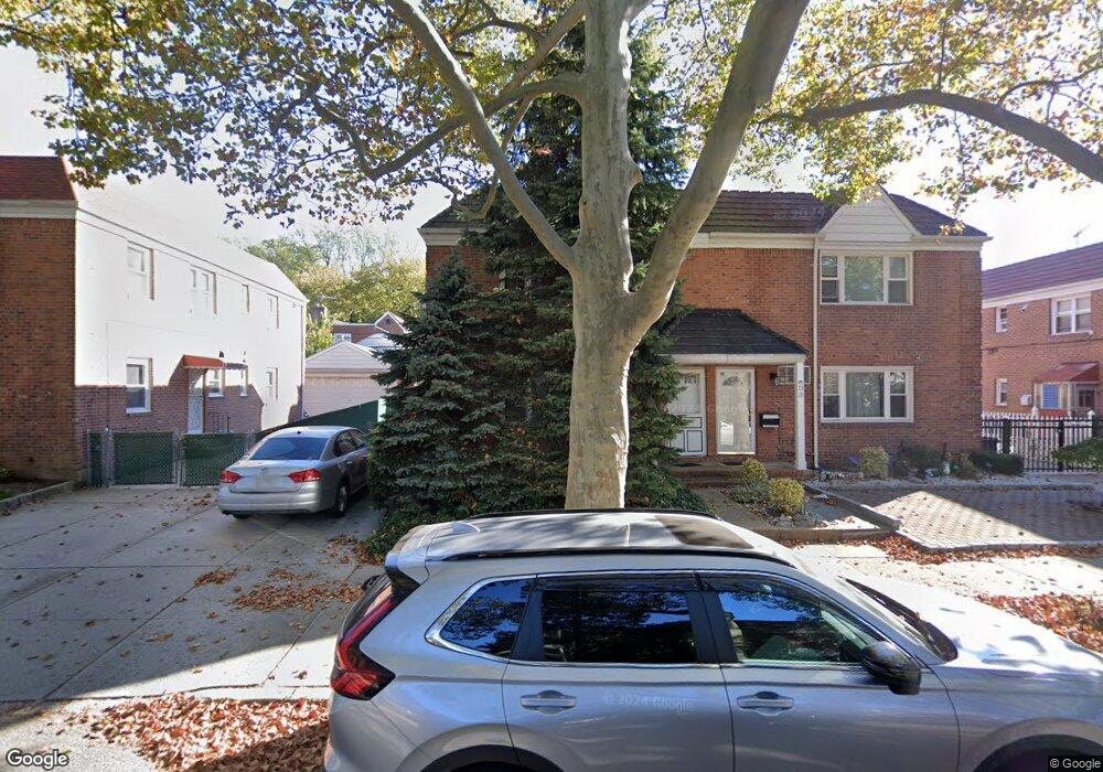 7315 198th St, Fresh Meadows, NY 11366 - photo 1