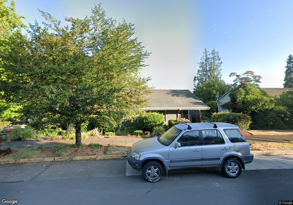 1820 Fairmount Blvd, Eugene, OR 97403 - photo 1