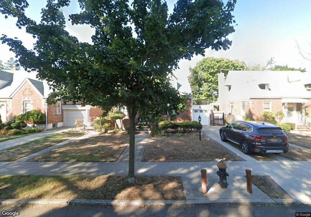 22933 129th Ave, Springfield Gardens, NY 11413 - photo 1