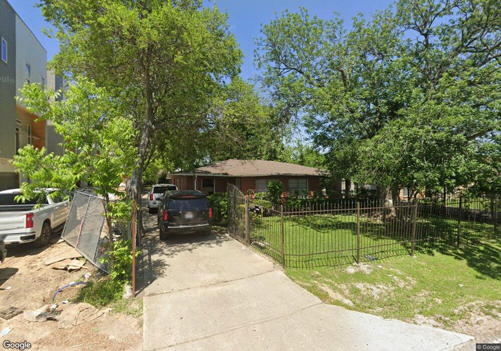 612 Link Rd, Houston, TX 77009 - photo 1