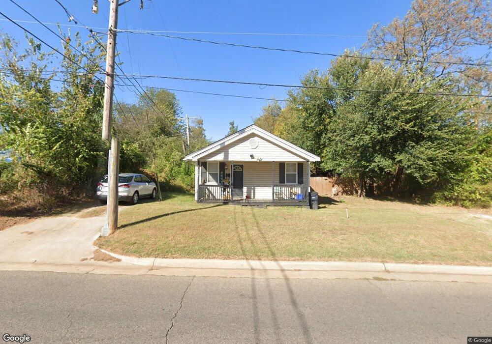 114 E Wallace St, Shawnee, OK 74801 - photo 1