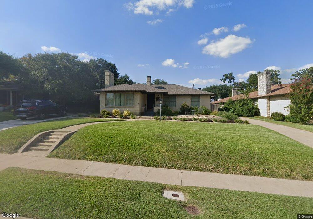 6819 Cornelia Ln, Dallas, TX 75214 - photo 1