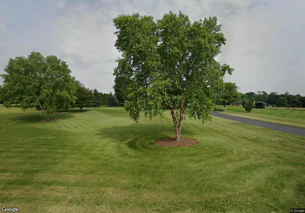 912 Thompson Ln, Chambersburg, PA 17202 - photo 1