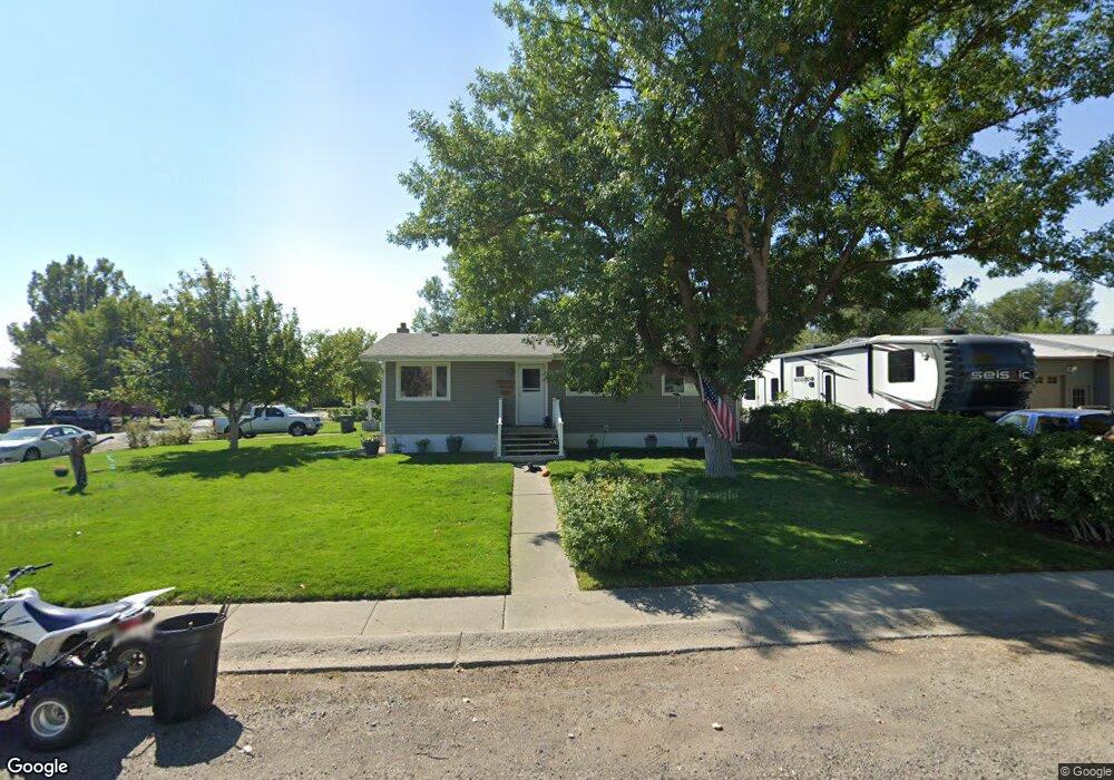 221 Annin Ave, Columbus, MT 59019 - photo 1