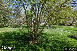 3606 Starmount Dr, Greensboro, NC 27403