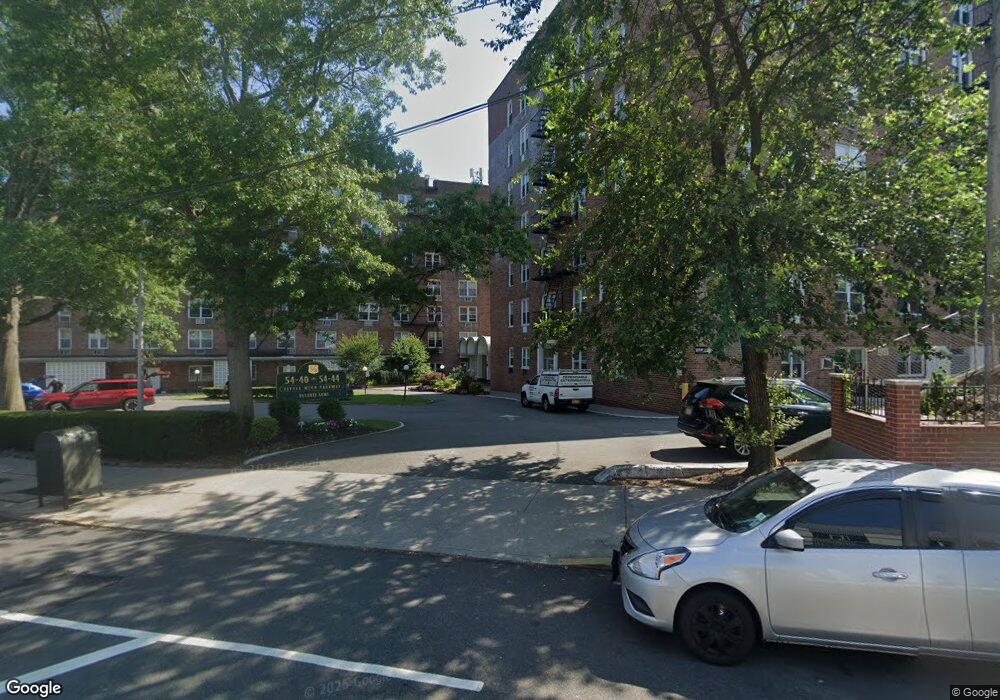 Valerie Arms Apartment unit 3S, Little Neck, NY 11362 - photo 1