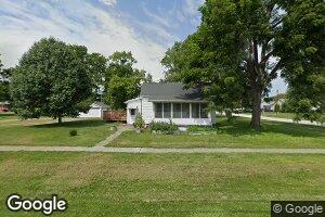 303 S Front St, Macon, IL 62544