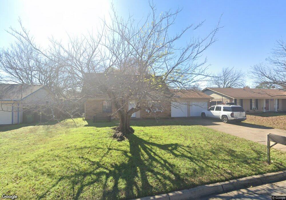 7928 Limerick Ln, North Richland Hills, TX 76180 - photo 1