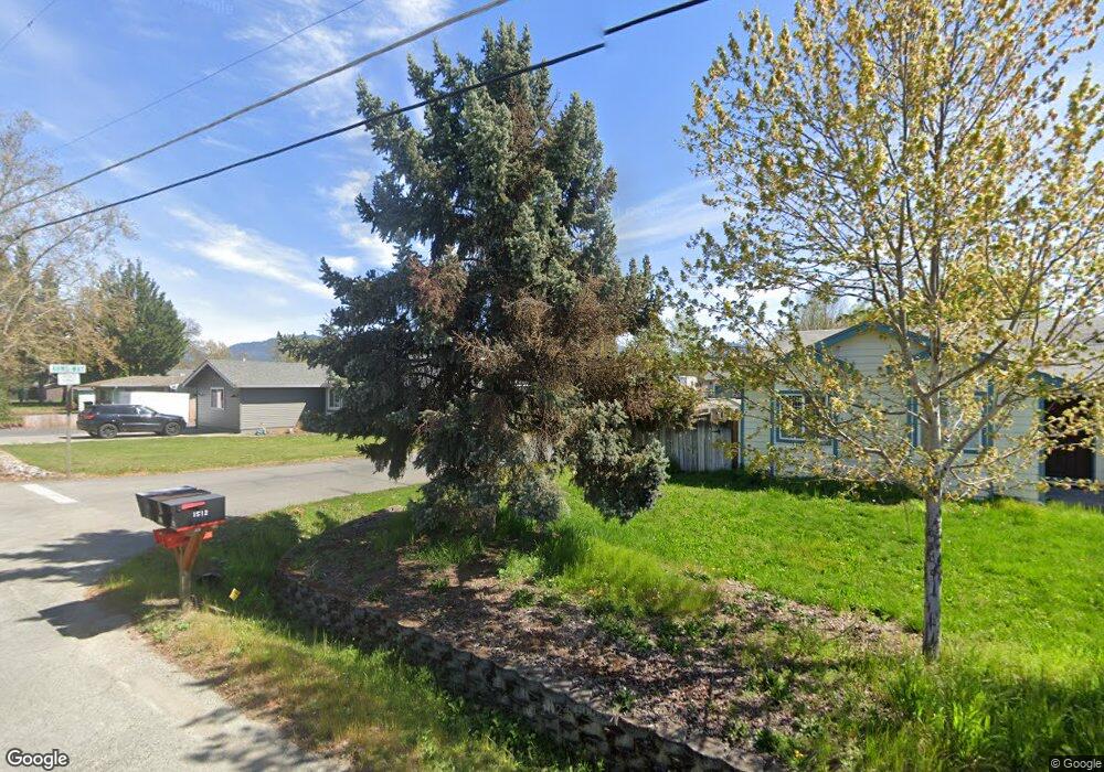 1524 Arms Way, Grants Pass, OR 97527 - photo 1