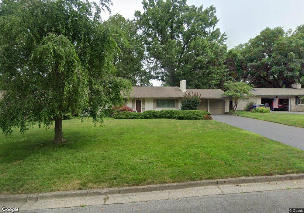 184 Fairlawn Dr, Columbus, OH 43214 - photo 1