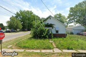 100 Rice St, Wilsonville, IL 62093
