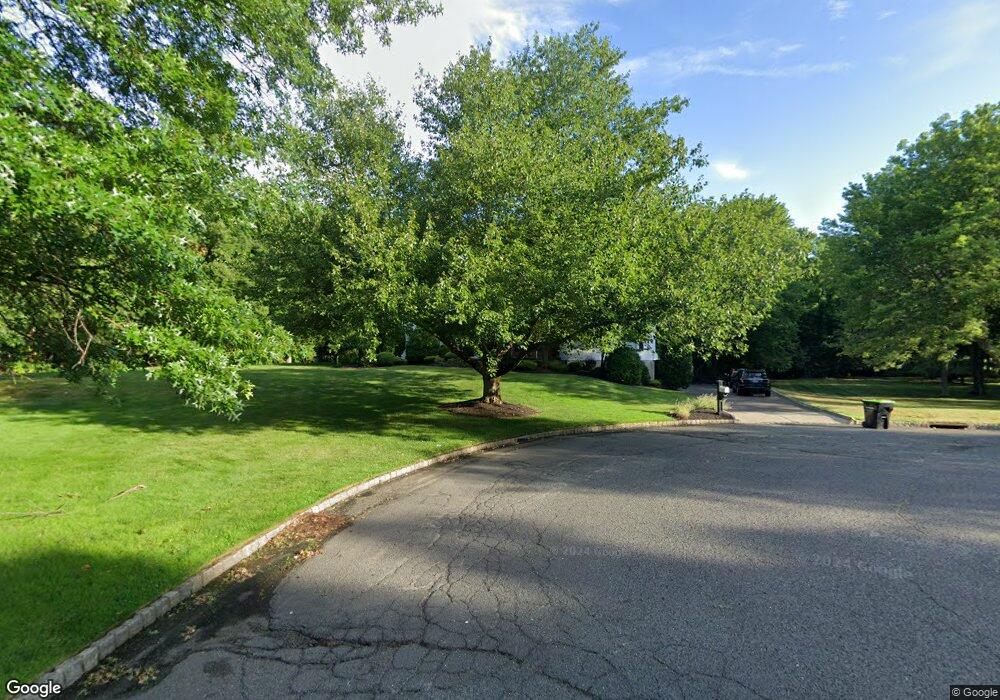 7 Danae Ct, Holmdel, NJ 07733 - photo 1