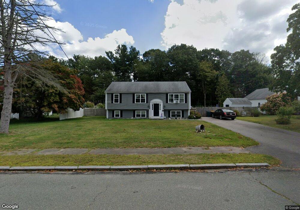 95 Hersey Ln, Abington, MA 02351 - photo 1