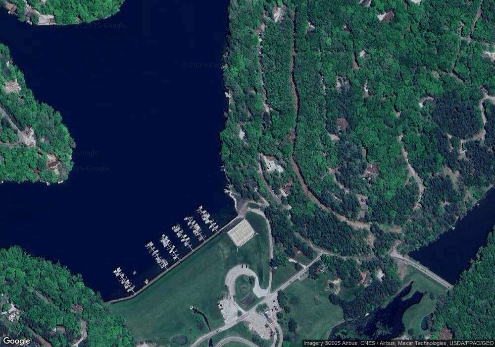 715 Natchez Ln, Sugar Grove, OH 43155 - photo 1