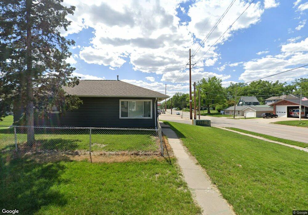 2429 Mount Vernon Rd SE, Cedar Rapids, IA 52403 - photo 1