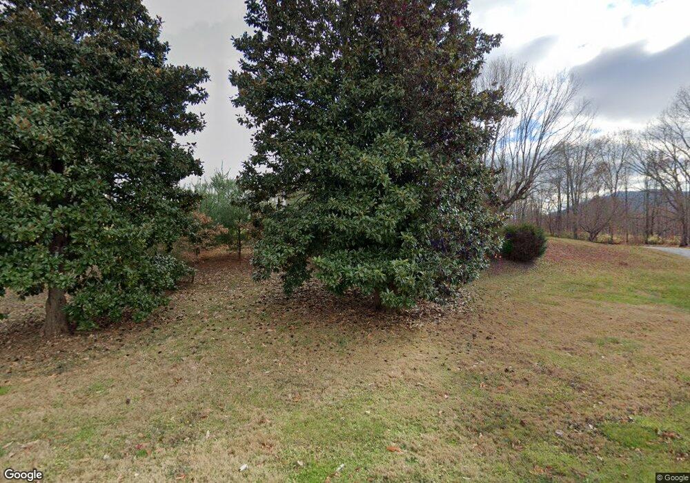 604 Hiwassee Hill Dr SE, Johnson City, TN 37601 - photo 1