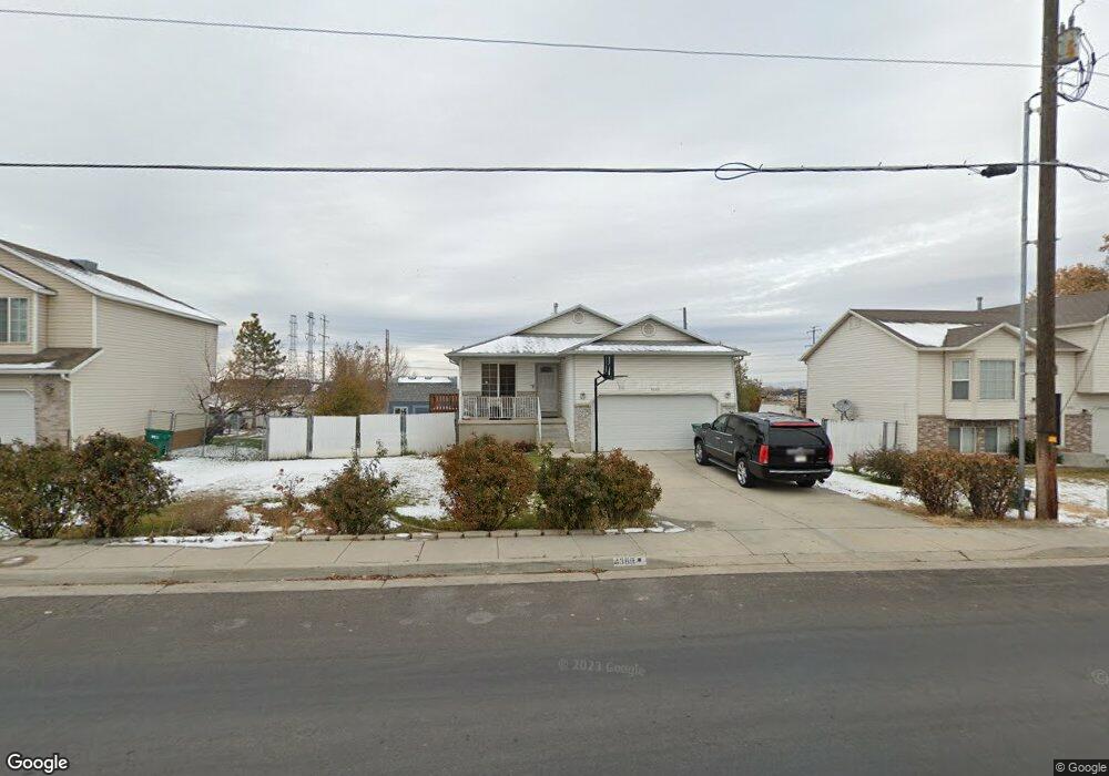4369 S 3100 W, Roy, UT 84067 - photo 1