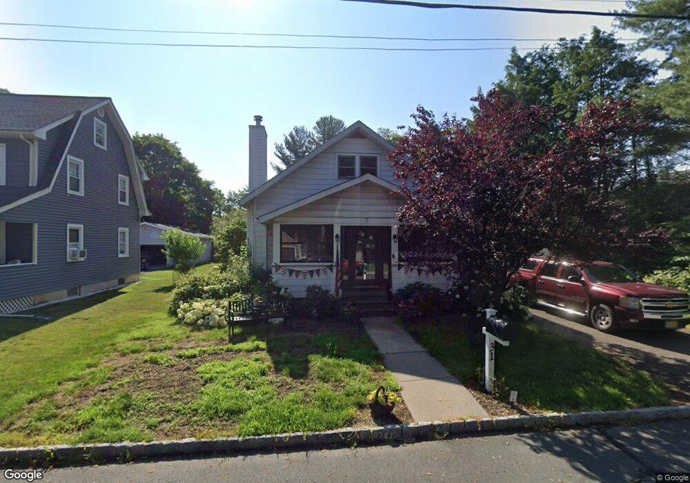 31 Canfield Place, Morris Plains, NJ 07950 - photo 1