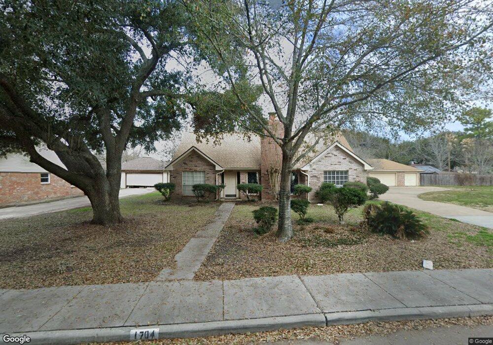 1704 Magnolia Ln, Richmond, TX 77469 - photo 1