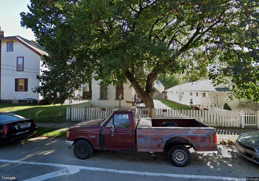 396 Kelton Ave, Columbus, OH 43205 - photo 1