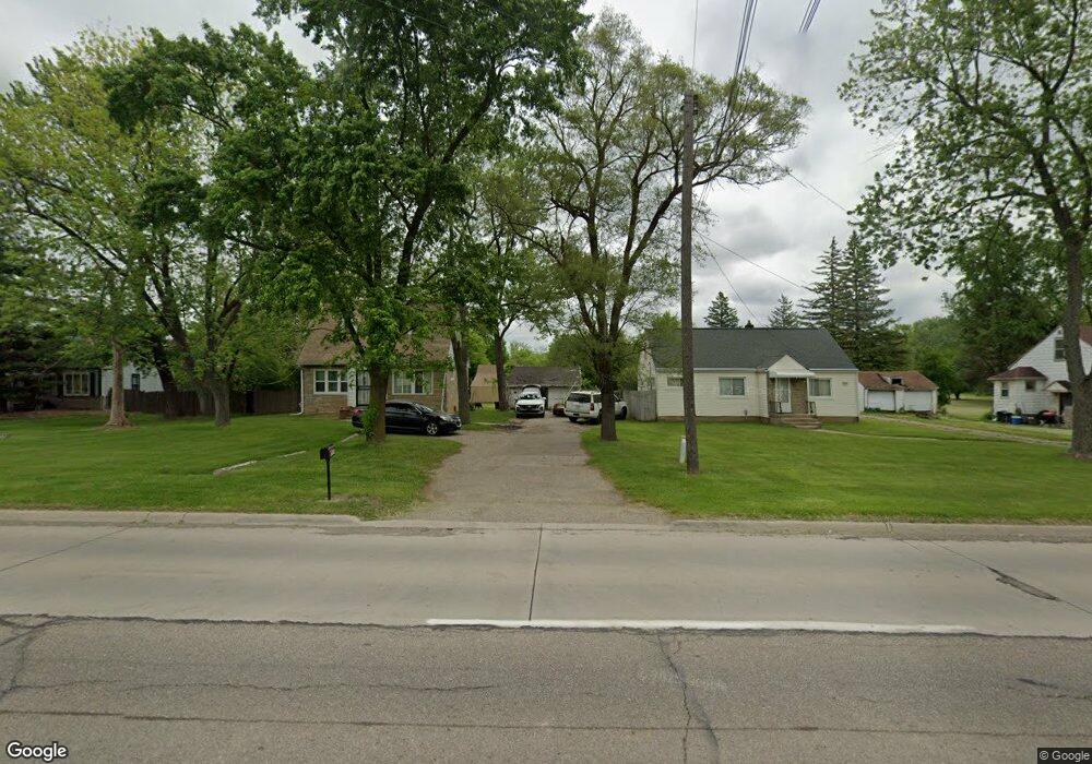 5078 Clio Rd, Flint, MI 48504 - photo 1