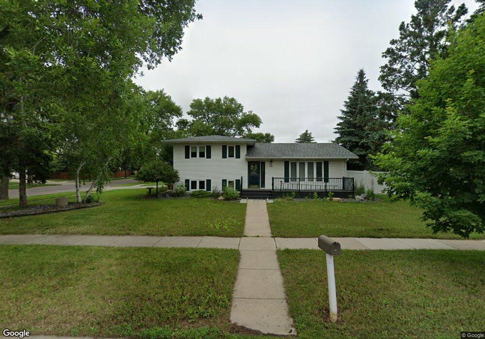 3602 Fairway Rd N, Fargo, ND 58102 - photo 1