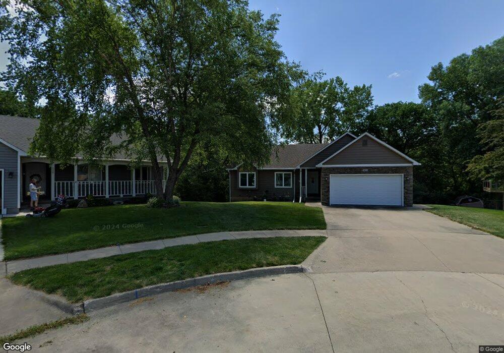 3032 Deerpath Ct, Des Moines, IA 50320 - photo 1