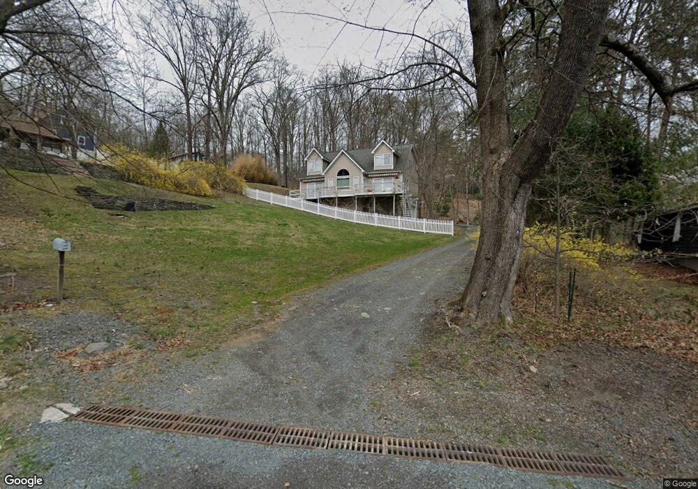 702 Currant Alley, Milford, PA 18337 - photo 1