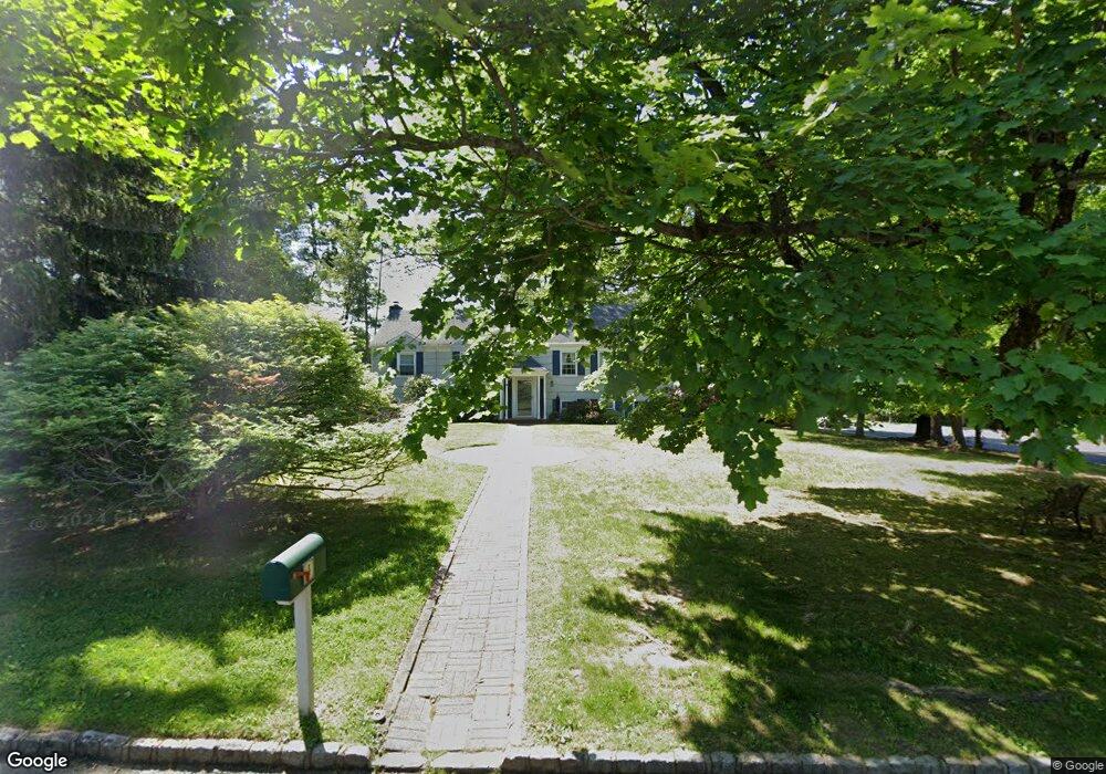 4 Jensen Ct, Chatham, NJ 07928 - photo 1