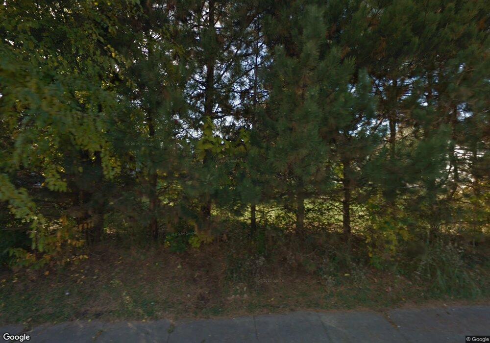 563 Collingwood Ave, Columbus, OH 43213 - photo 1