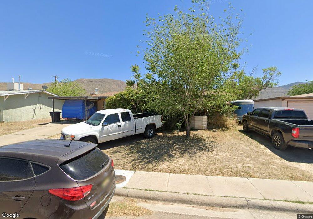 2406 Cambridge Ave, Alamogordo, NM 88310 - photo 1