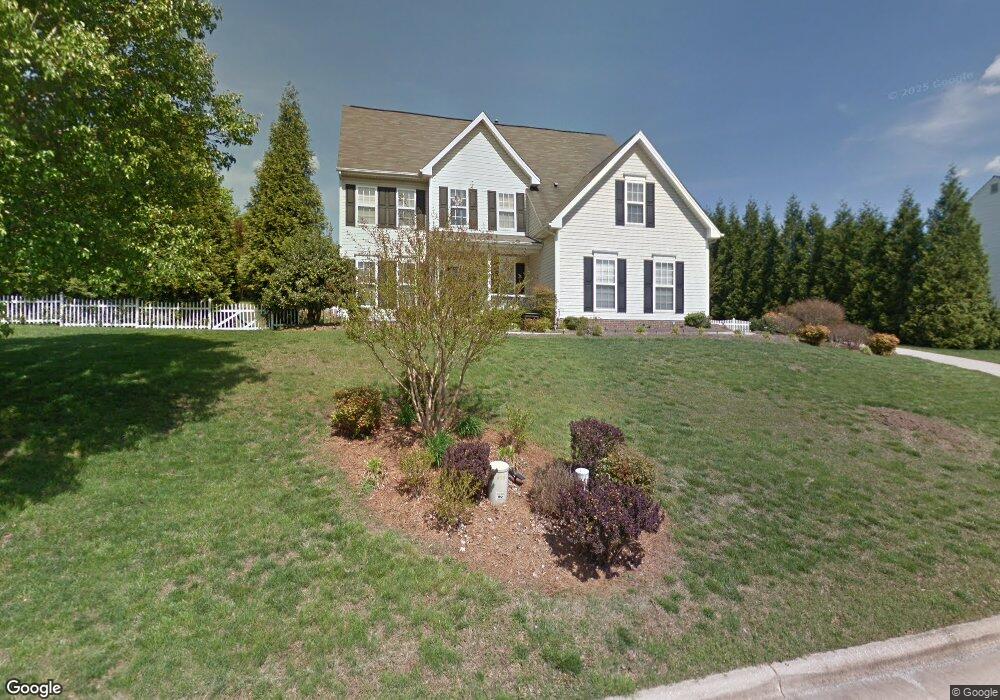 103 Jamestown Oaks Dr, Jamestown, NC 27282 - photo 1