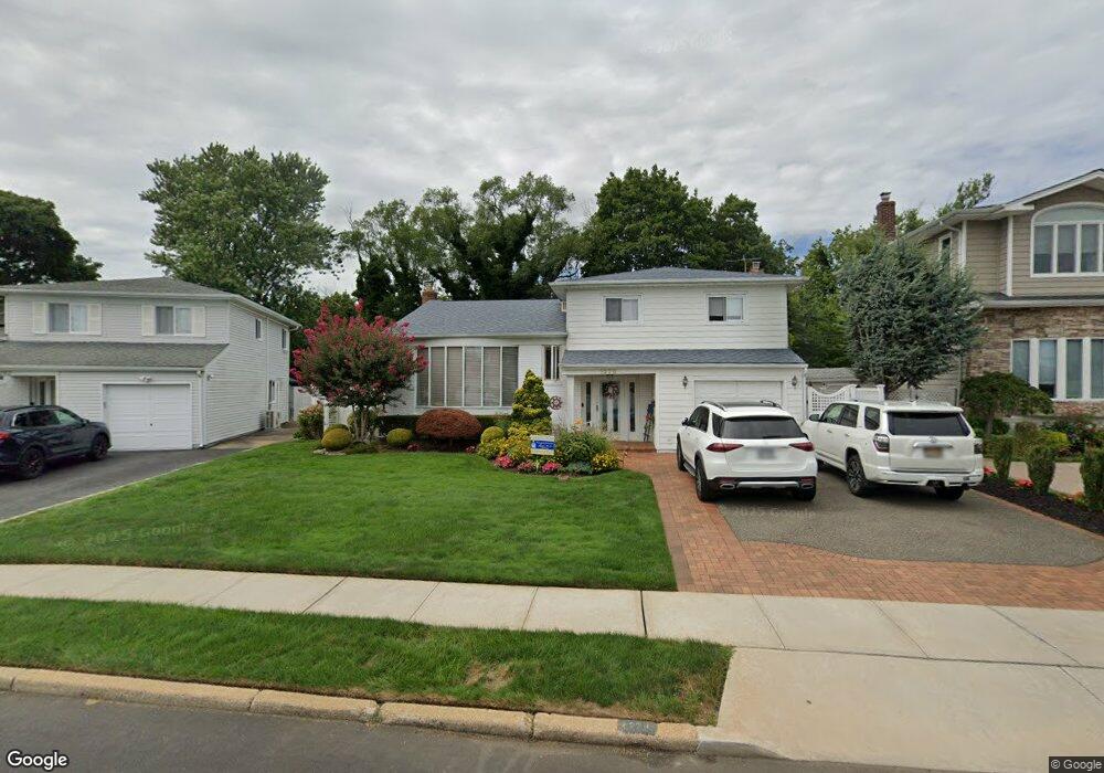 1278 Lois Ln, Seaford, NY 11783 - photo 1