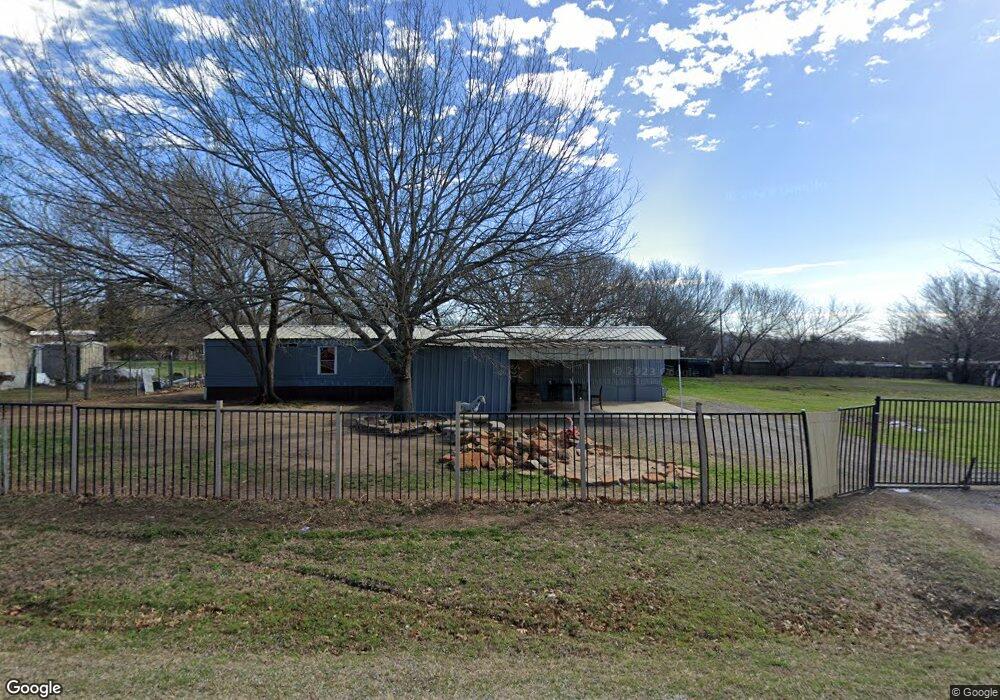 233 Kelley Dr, Weatherford, TX 76085 - photo 1