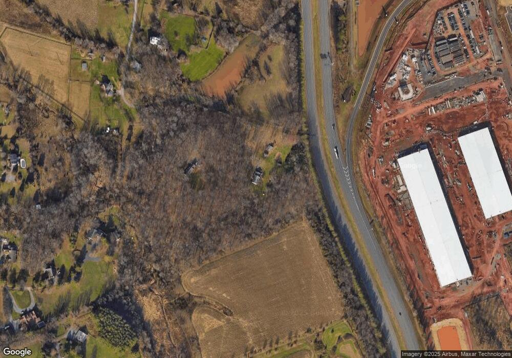 41453 Springfield Ln, Leesburg, VA 20175 - photo 1