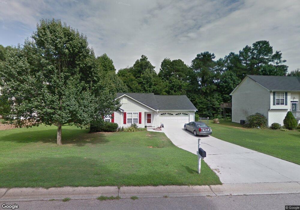 3941 Edgebrook Dr, Flowery Branch, GA 30542 - photo 1