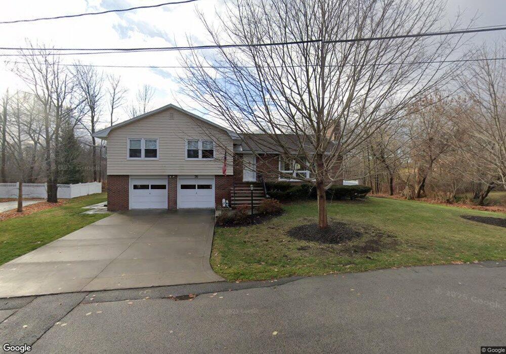 76 Fells Rd, Portsmouth, NH 03801 - photo 1