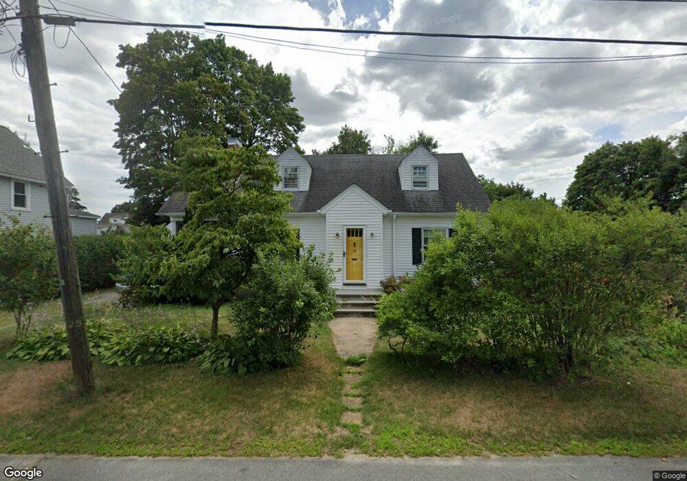 34 Bay View Ave, Riverside, RI 02915 - photo 1