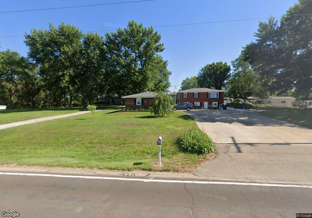 1435 NW 62nd St, Topeka, KS 66618 - photo 1