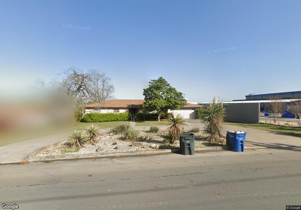 1277 Hillcrest Dr, New Braunfels, TX 78130 - photo 1